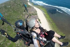 Paragliding in Lovina